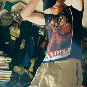 Y2K Michael Jackson Thriller Poster Graphic T-Shirt Size Small